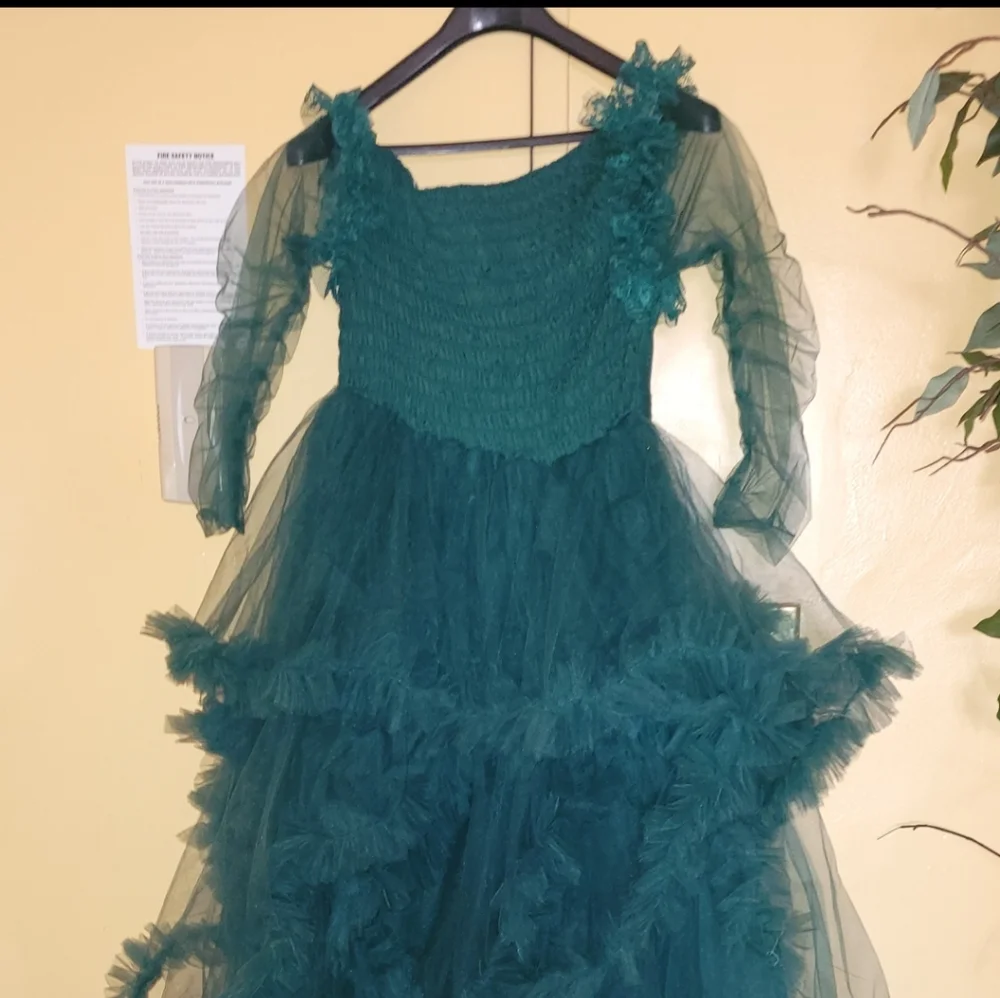 Tulle Robe - Picture 4 of 4